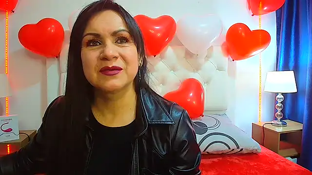 jescaoporto4 online show from February 2025 02:32:01 PM