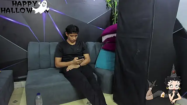 playsgirlhot online show from October 2025 11:17:01 PM