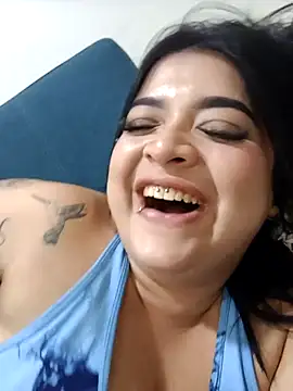 Snapshot of _ValeryStone_ chatting on September 2025 10:21:01 PM ValeryStone online show from September 2025 10:21:01 PM