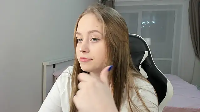 endlesssoffi online show from December 2024 08:21:02 PM