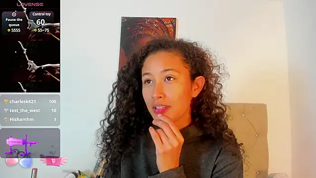 Milkdulce1 online show from March 2025 09:19:02 AM