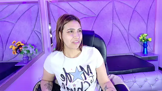Snapshot of Tammy_Blackk chatting on October 2025 03:17:01 AM Tammy Blackk online show from October 2025 03:17:01 AM