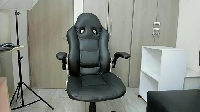 Yef Thin online show from January 2025 06:31:02 AM