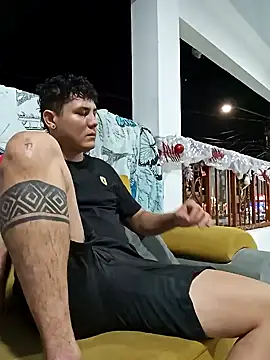 Snapshot of Pink_Jazmin chatting on December 2024 12:10:02 AM Pink Jazmin online show from December 2024 12:10:02 AM