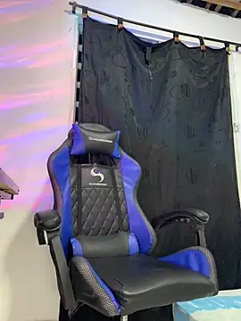 Aangelhot online show from February 2025 02:37:02 AM