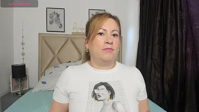 MonyCassius online show from March 2026 12:44:02 PM