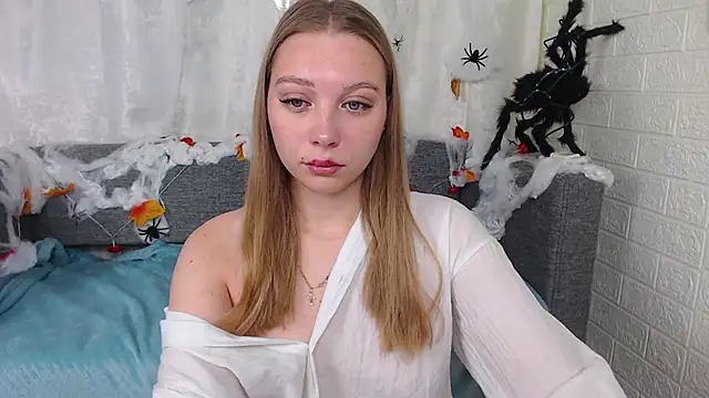 bellaa love  online show from October 2025 12:22:02 AM