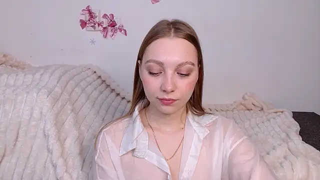 bellaa love  online show from March 2026 11:19:02 PM