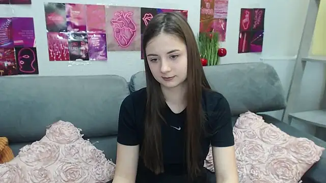 MilanaRoza online show from April 2026 04:57:02 AM