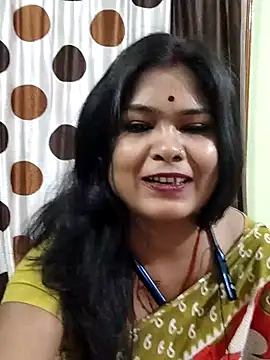 yoursweety09 online show from November 2025 12:24:02 AM