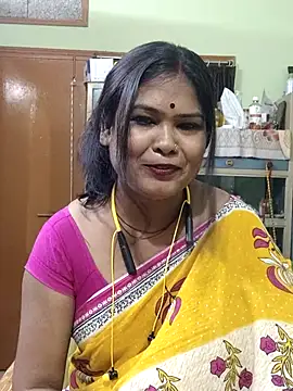 Snapshot of yoursweety09 chatting on May 2026 06:43:02 AM yoursweety09 online show from May 2026 06:43:02 AM
