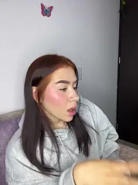 Im Valen Cute online show from January 2025 11:27:01 PM