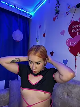 Im Valen Cute online show from February 2025 11:30:02 PM