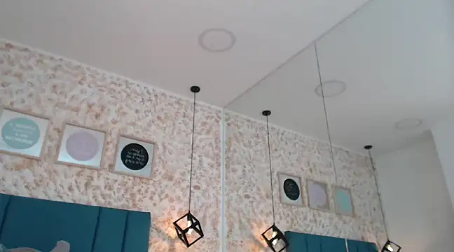 Snapshot of July_gh chatting on December 2024 08:32:01 PM July gh online show from December 2024 08:32:01 PM