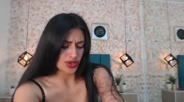 Snapshot of July_gh chatting on December 2024 08:14:02 PM July gh online show from December 2024 08:14:02 PM