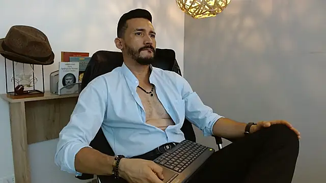 Reiko 85  online show from February 2025 09:41:02 PM