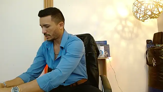 Reiko 85  online show from November 2025 02:49:01 PM