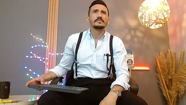 Reiko 85  online show from February 2026 02:37:02 PM