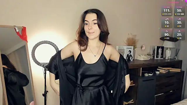 DracosMoon online show from October 2025 07:08:01 AM