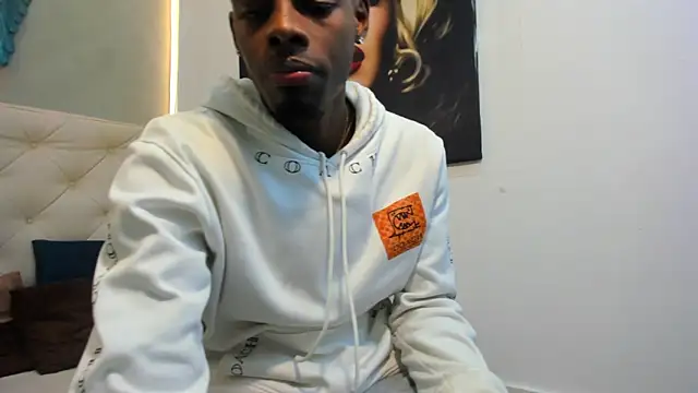 royce ebony online show from December 2025 03:14:02 AM