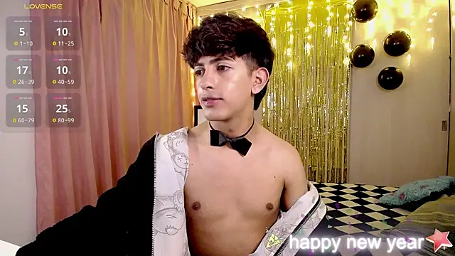 Snapshot of teobowny_ chatting on January 2025 12:00:01 AM teobowny online show from January 2025 12:00:01 AM