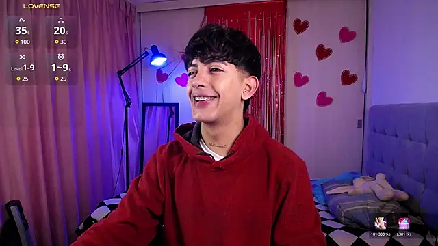 Snapshot of teobowny_ chatting on February 2025 01:33:01 PM teobowny online show from February 2025 01:33:01 PM