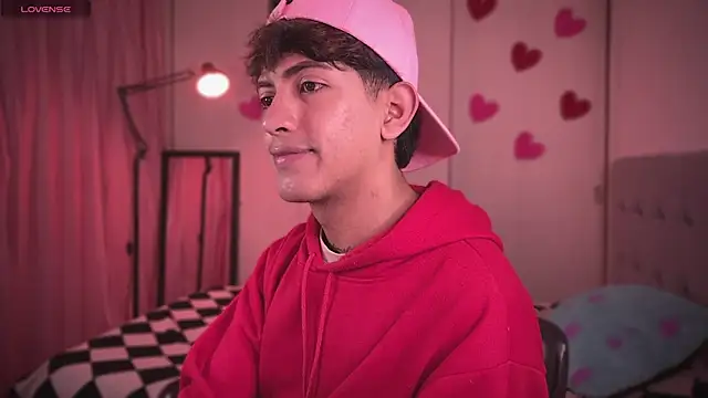 Snapshot of teobowny_ chatting on March 2025 04:30:02 PM teobowny online show from March 2025 04:30:02 PM