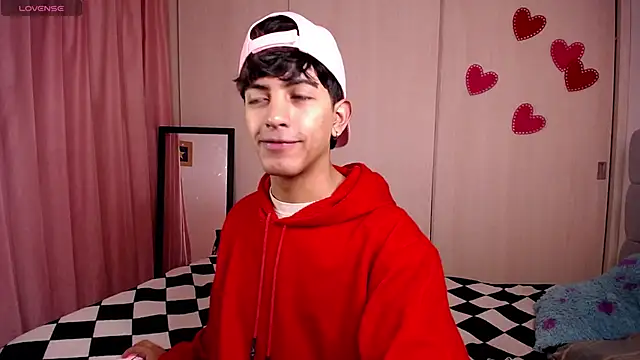 Snapshot of teobowny_ chatting on March 2025 05:29:02 PM teobowny online show from March 2025 05:29:02 PM