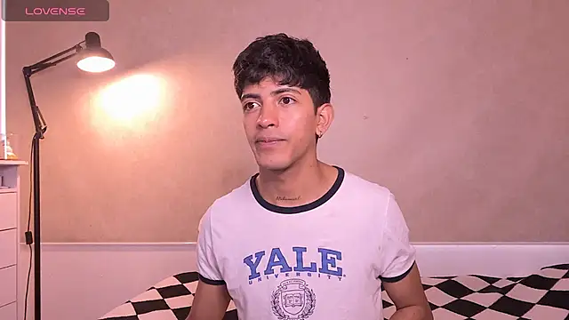 teobowny  online show from February 2026 07:54:01 PM