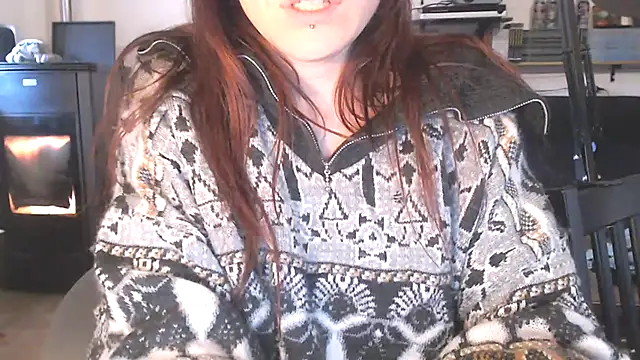 complicata mente online show from March 2025 02:03:01 PM