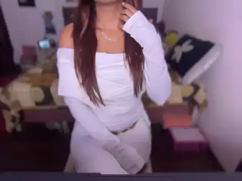 HornyBabe  online show from November 2025 06:32:01 PM