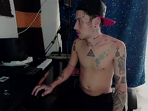 patrik tattoo  online show from December 2024 02:33:01 PM