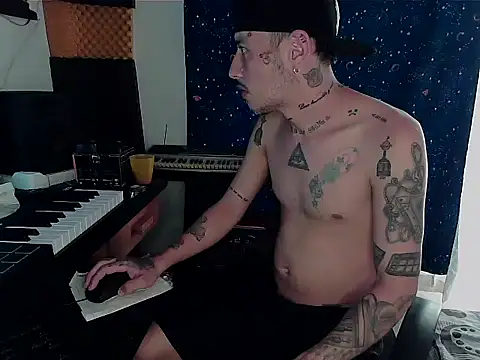 patrik tattoo  online show from January 2025 02:41:01 PM