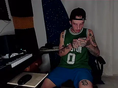 patrik tattoo  online show from February 2025 11:05:01 PM