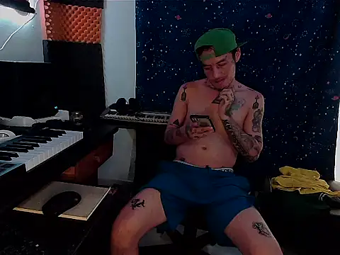 patrik tattoo  online show from February 2025 12:32:01 PM