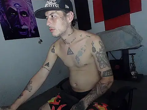 Snapshot of patrik_tattoo_ chatting on May 2026 05:59:01 AM patrik tattoo online show from May 2026 05:59:01 AM