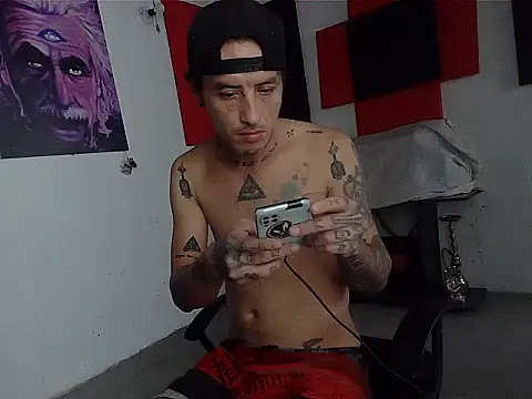 Snapshot of patrik_tattoo_ chatting on June 2026 05:57:02 PM patrik tattoo online show from June 2026 05:57:02 PM