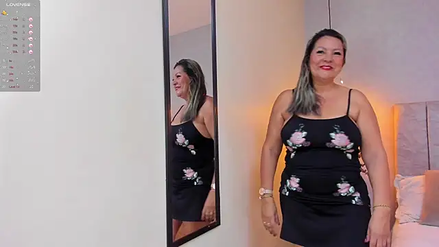 Snapshot of tutu_milf chatting on February 2025 07:16:02 PM tutu milf online show from February 2025 07:16:02 PM