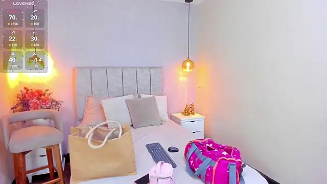 tutu milf online show from December 2025 01:29:01 PM