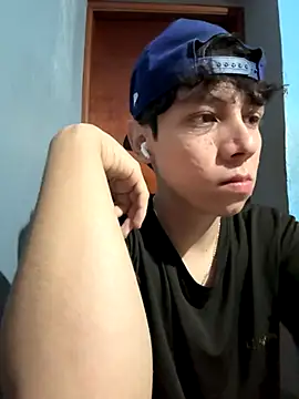 Omaaaaaaa00001 online show from November 2025 04:18:02 PM