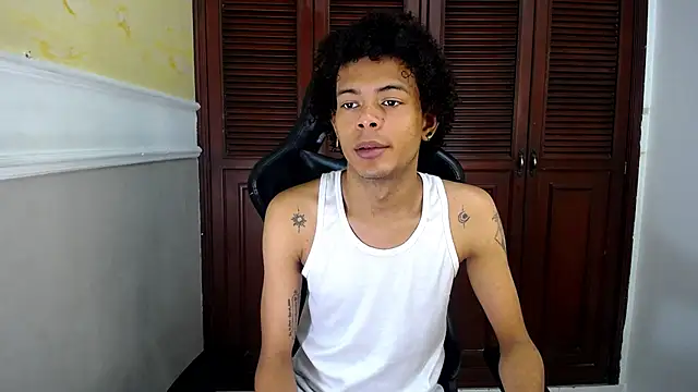 Snapshot of rose_Skinny_ chatting on September 2025 06:35:01 PM rose Skinny  online show from September 2025 06:35:01 PM