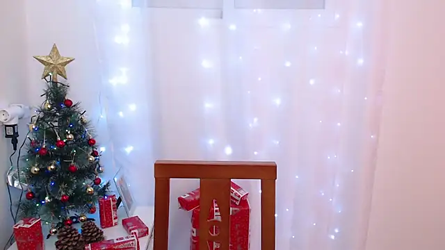 Snapshot of Genesisgems11_ chatting on December 2024 06:31:02 AM Genesisgems11 online show from December 2024 06:31:02 AM