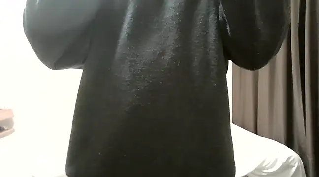 YU-KI00 online show from March 2025 12:41:01 PM