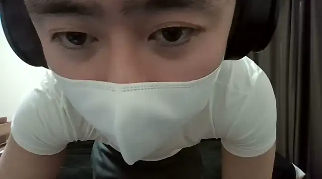 YU-KI00 online show from March 2025 01:20:02 PM