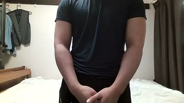 YU-KI00 online show from September 2025 03:28:01 AM