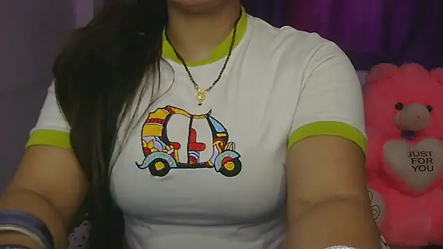 Snapshot of cutie-taara chatting on February 2026 03:36:02 AM cutie-taara online show from February 2026 03:36:02 AM