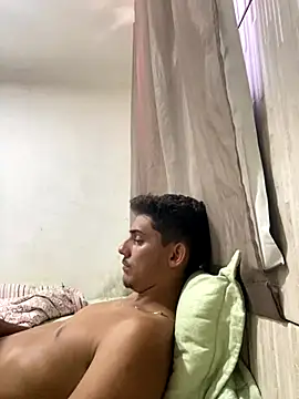 Oliver8 online show from December 2024 04:09:01 PM