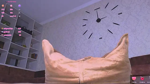 Snapshot of Jessa_mi chatting on February 2025 07:27:01 PM Jessa mi online show from February 2025 07:27:01 PM