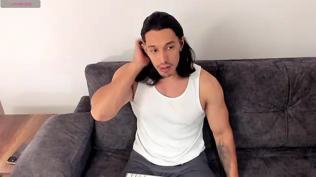 Lorenzoferrec online show from February 2026 02:45:01 AM