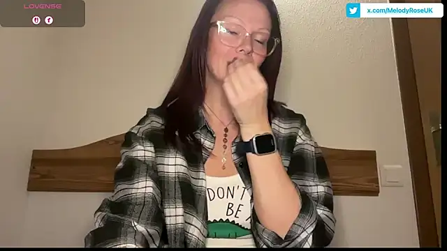 Snapshot of MelodyRoseUk chatting on January 2026 11:25:01 AM MelodyRoseUk online show from January 2026 11:25:01 AM